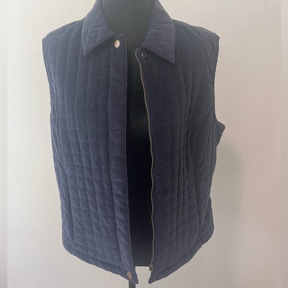 Vintage Talbots Navy Corduroy Quilted Vest- M - Picture 5 of 10